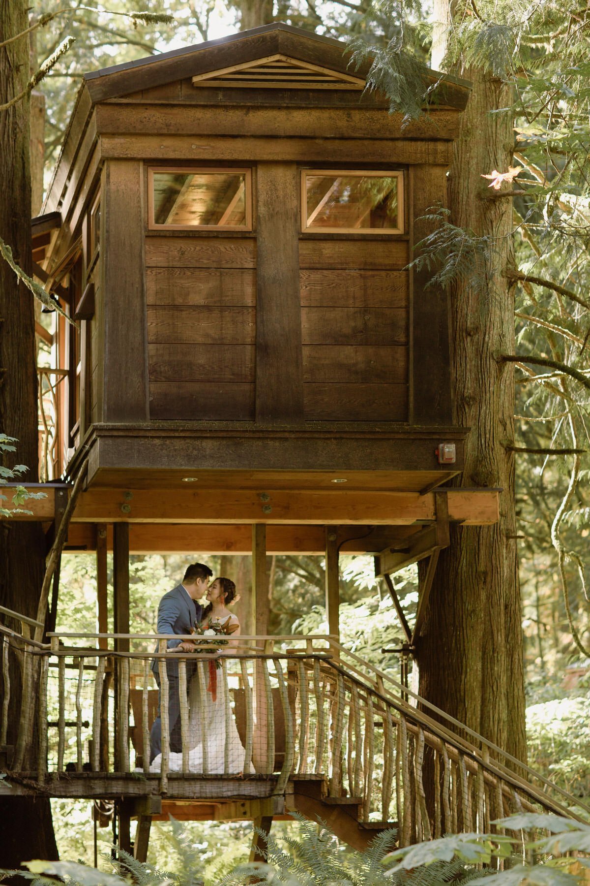 Treehouse Point Wedding